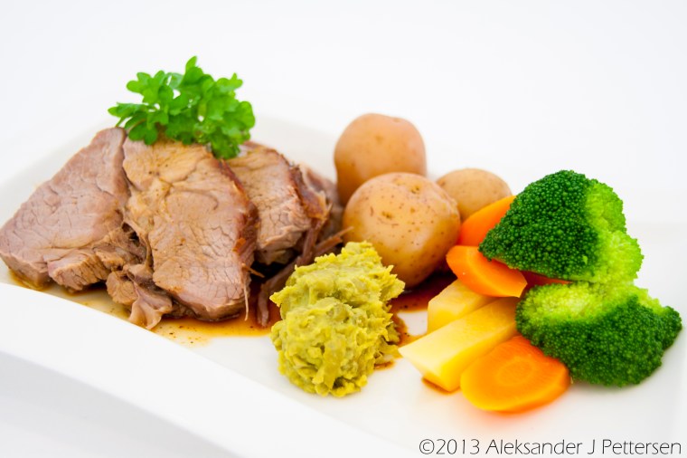 Gammelsteik tallerkenrett